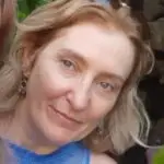 Margarida Camarinha
 
 Mestrado em Astrofísica
 
 mmlsc@mat.uc.pt